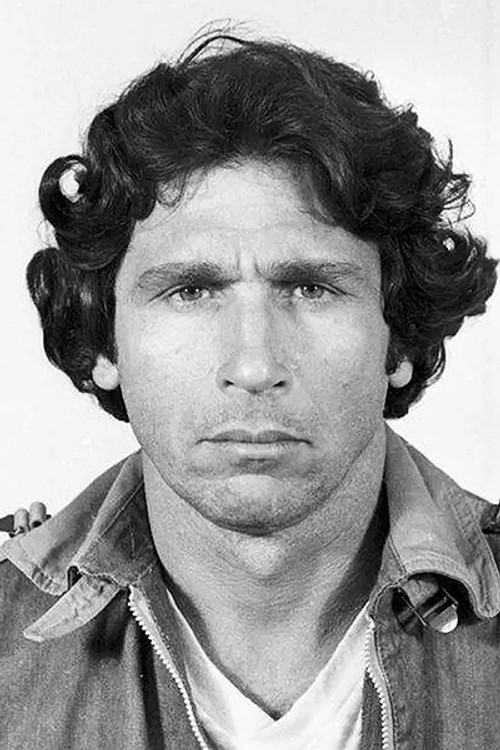 Мáрио Петрáглиа