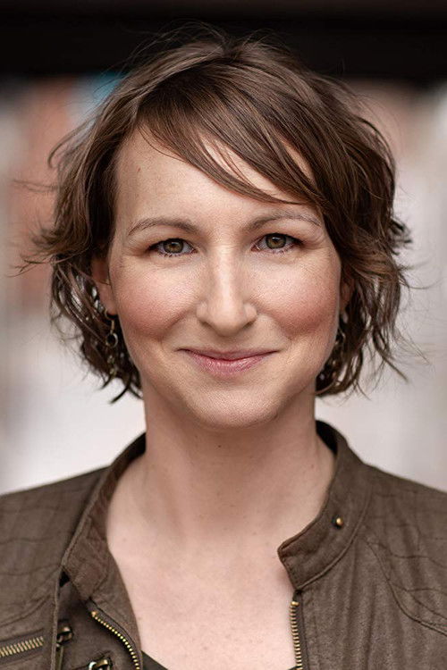 Анна Нугент