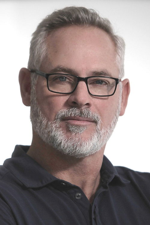 Jамес Книест