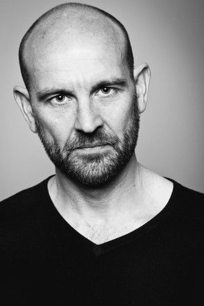 Роб Митцхелл-Jамес