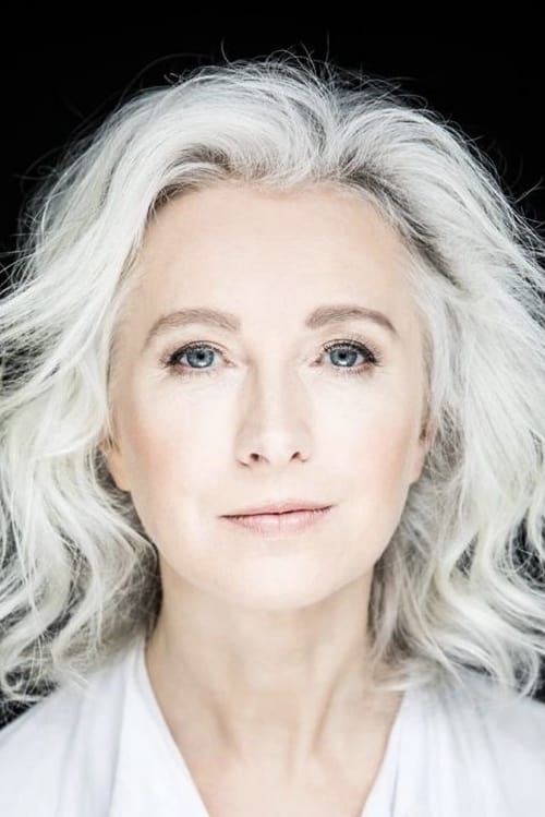  Мануэла Гретковская