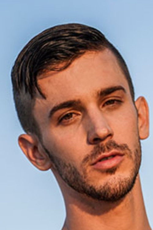 Таннер Томас