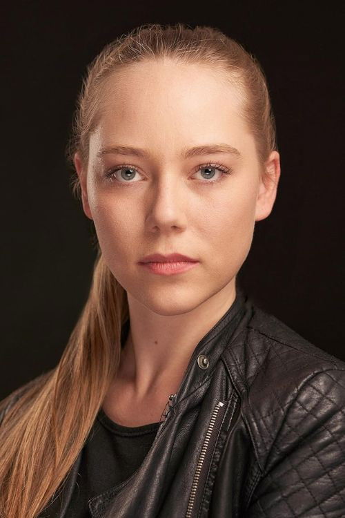 Карин Карлсон