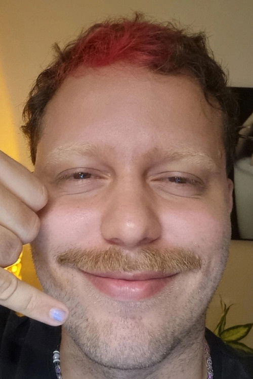 Мави Турíбио