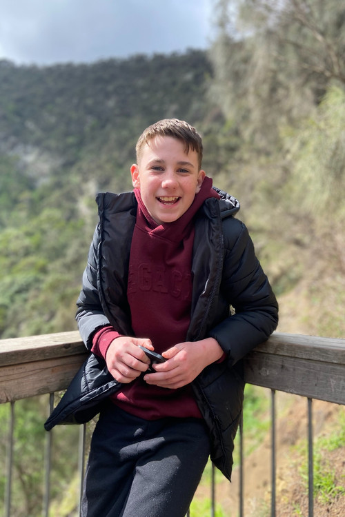 Цоопер Батес