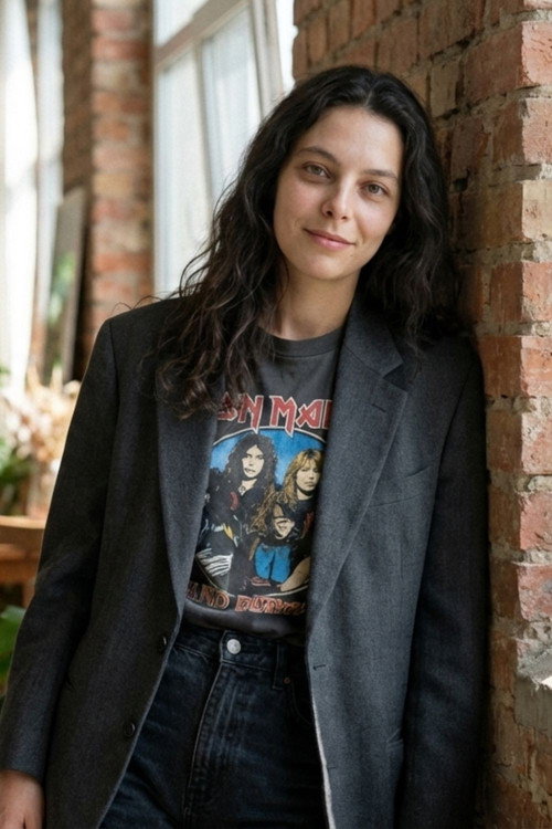 Аудрей Стоне