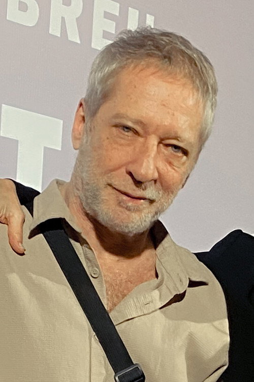 Луиз Стеин