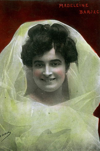 Маделеине Барjац