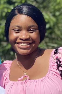 МОУТСИНГА Давина Урсела