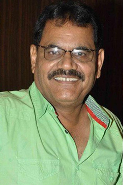 Мусхтаq Кхан