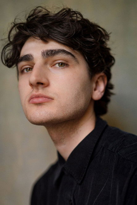 Андреw Малик