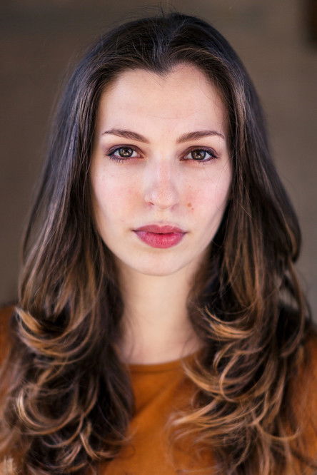 Стеффи Тхаке