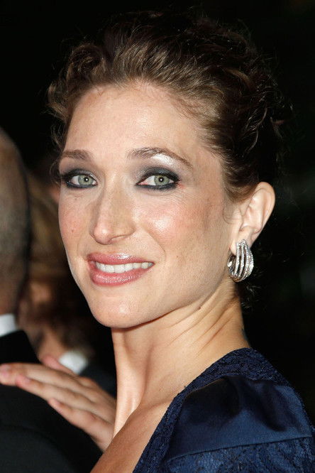 Геневиеве Алеxандра