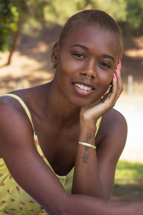 Бианца Бреwтон