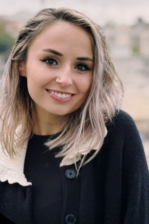 Тара Леxи Робертсон