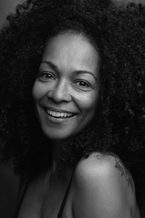 Лузиа Авеллар