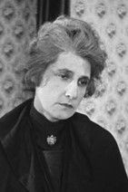 Цлаире Прéлиа