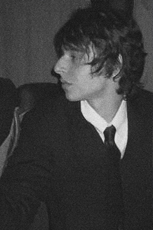 Урийах Хар Нир