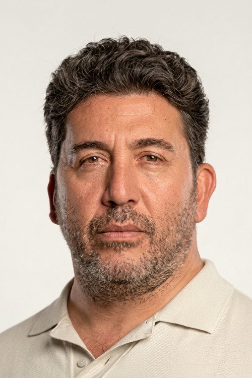 Емре Кıнай