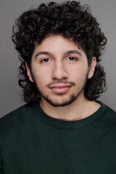 Алессандро Леоне