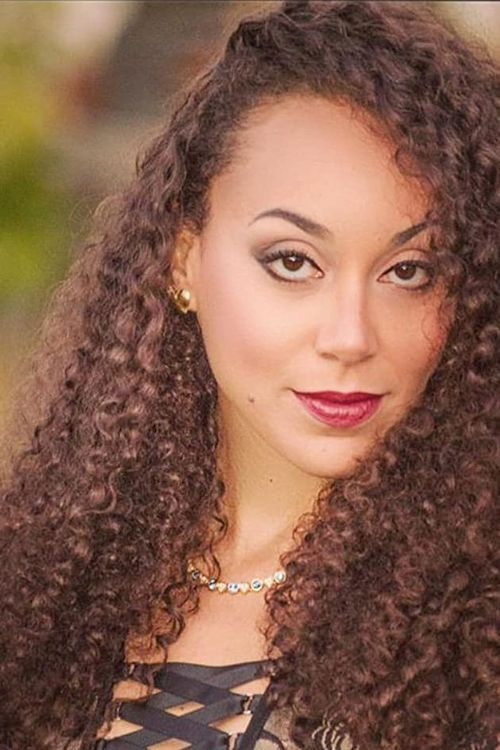 Венус Леоне