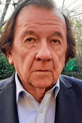 Цлауде Флéоутер