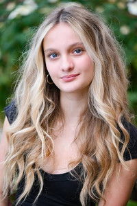 Амелие МцЛаин