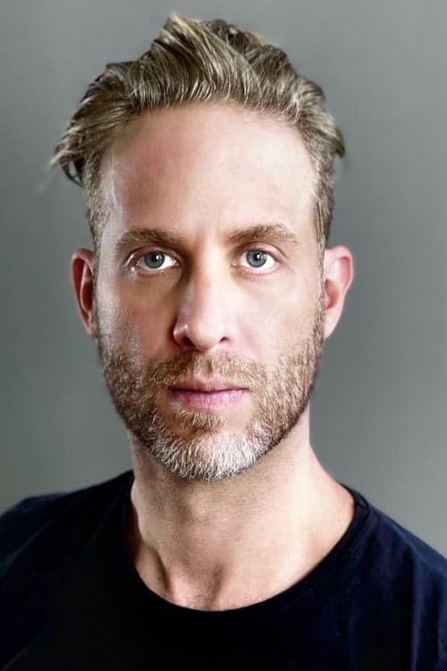 Jонатхан Лев