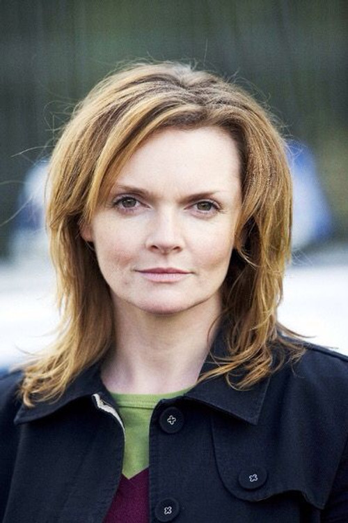  Шэрон Смолл