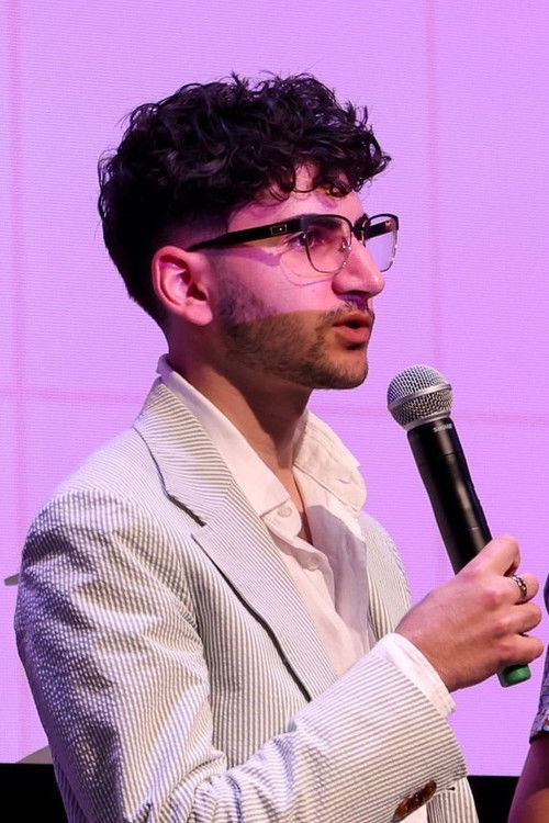 Артеен Кхалатбари