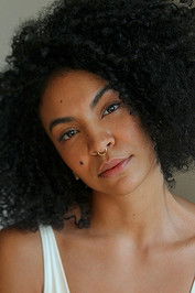 Сол Менеззес