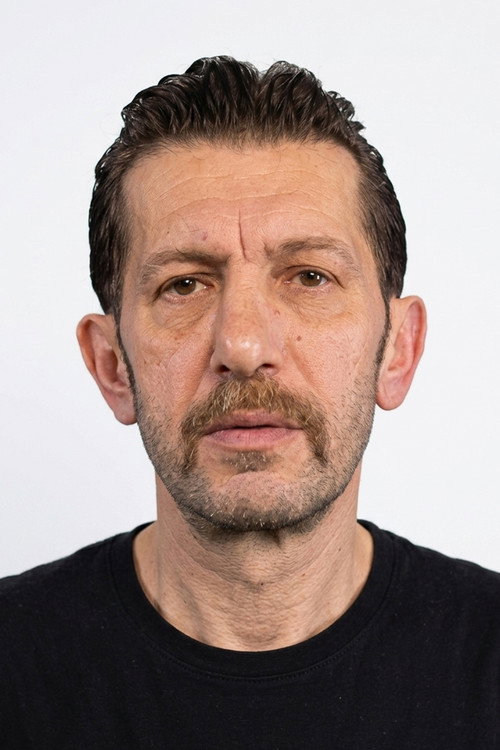 Орхан Еşкин