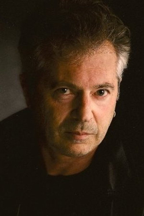 Петер Левй