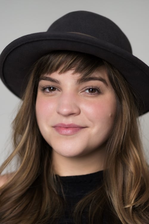 Паола Лáзаро