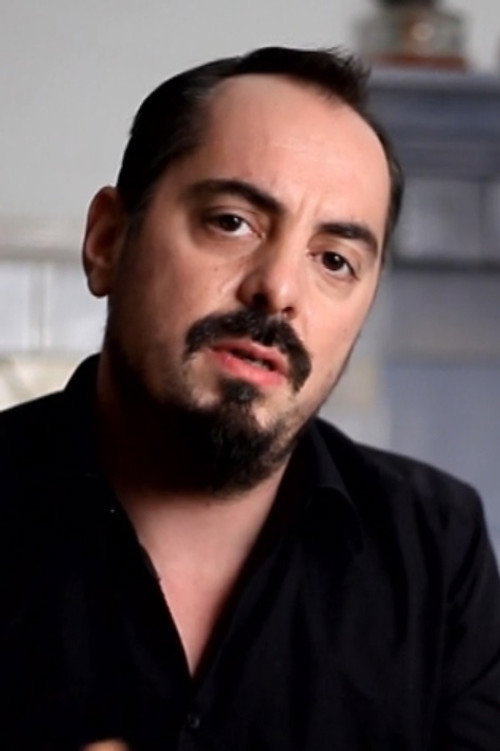 Дáниел Могáцс