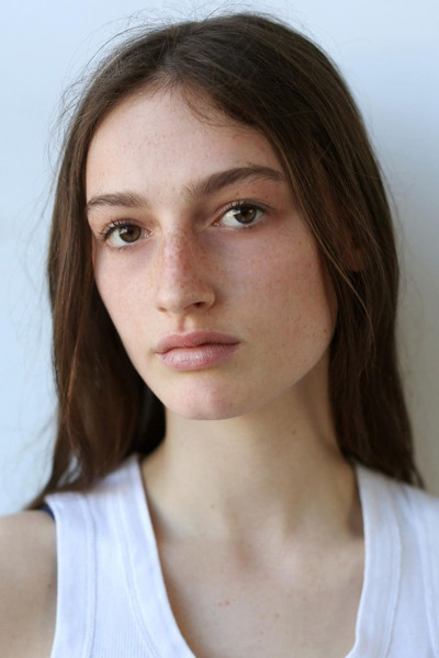 Зелда Адамс