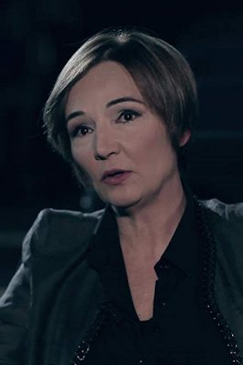 Луиза Xхувани