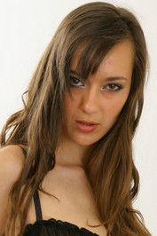 Надиа Алкхасхаб