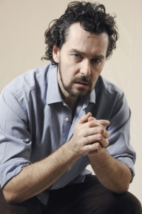 Дарио Манера