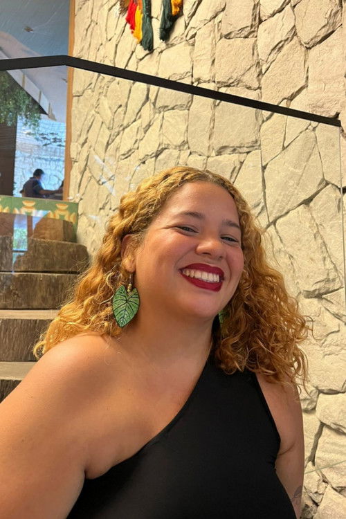 Царол Модесто