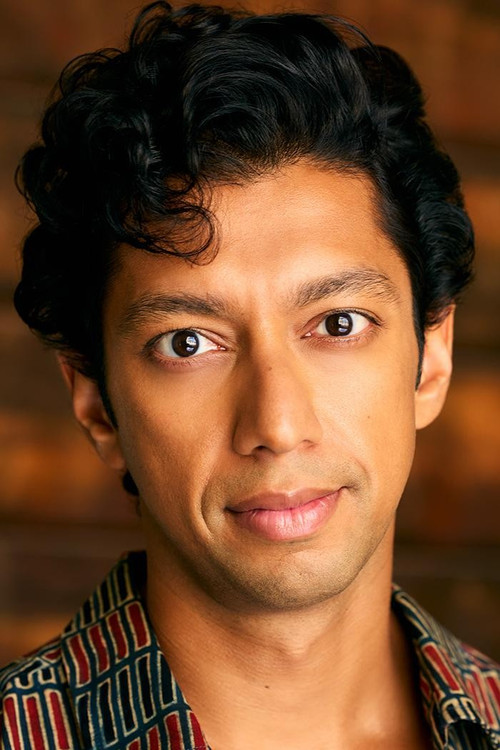 Адит Дилееп