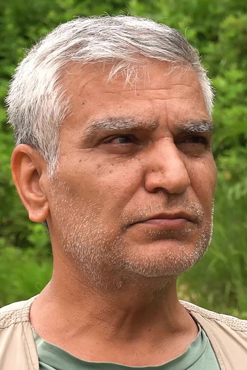 Есхагх Масоуми