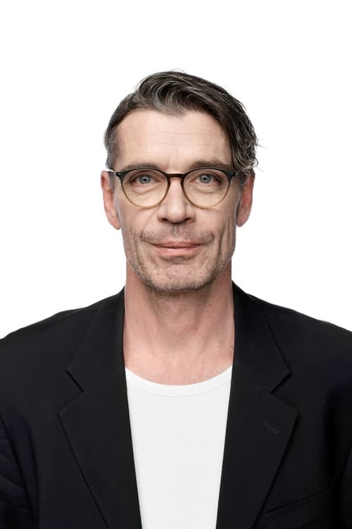 Павел Доуцек