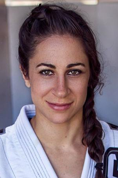 Леах Тайлор