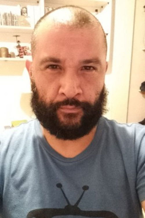 Ренато Деннис