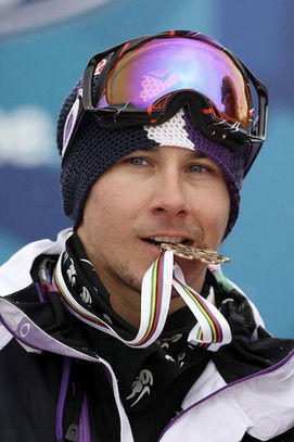 Симон Думонт