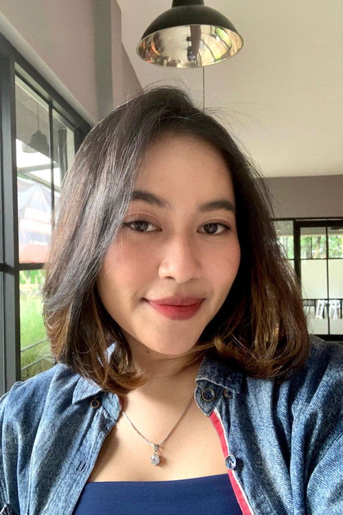 Аjенг Адхани