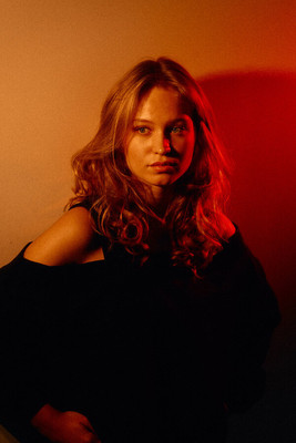 Емма Ван Раемдонцк