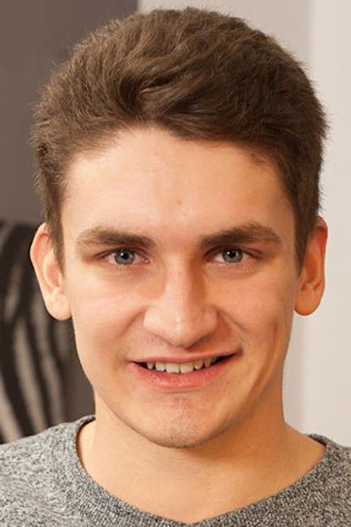 Милен Петроф