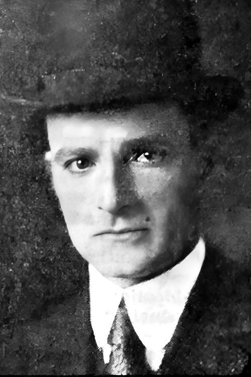 Сцотт МцКее